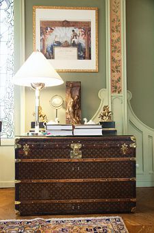 vintage trunk dresser